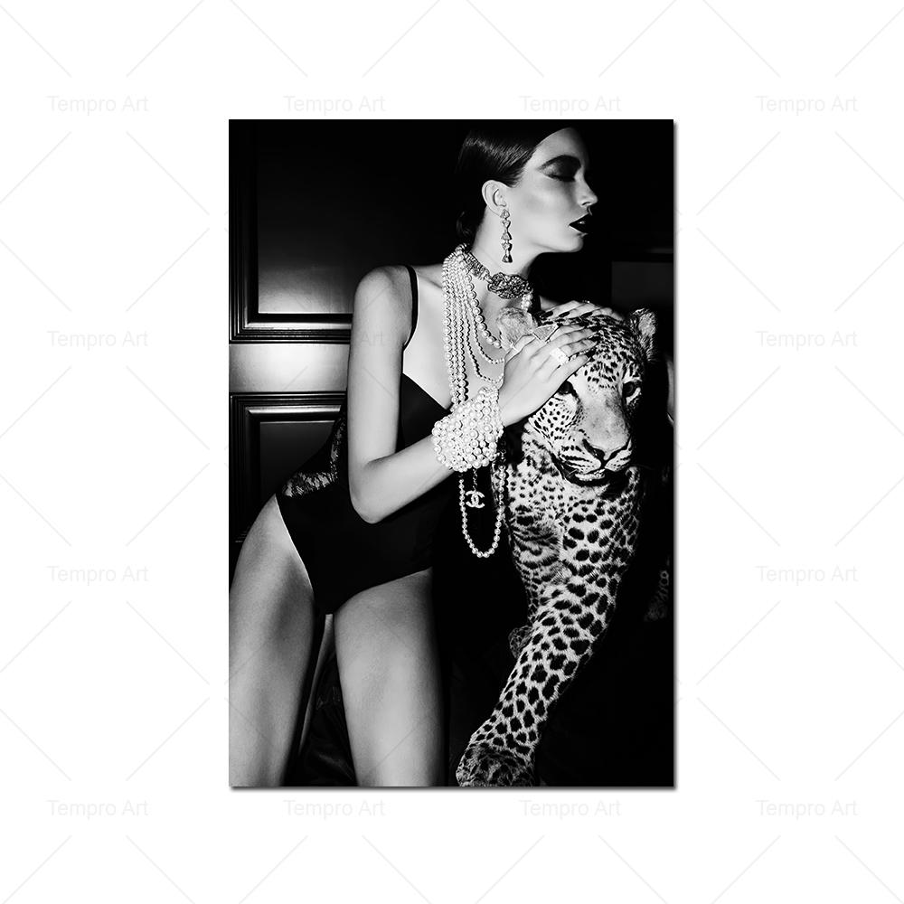 Fashion Star Dog Leopard Magazine Poster Black White Nordic Wall Art Pictures Canvas Painting Prints Living Room Home Decoration