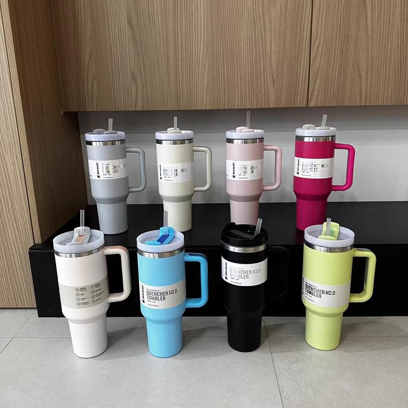 Wasserflasche, 40 oz, Becher, Edelstahlbecher, isolierte Wasserflasche mit Griff, Deckel, Strohhalm, Vakuum-Reisebecher mit großer Kapazität, Kaffeebecher fürs Outdoor-Auto