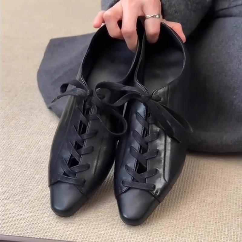 Fashion Black British Style Leather Shoes Women Retro Lace Up Mid Heel Pumps Comfortable Elegant Commuter Office Shoes Zapatos De Mujer
