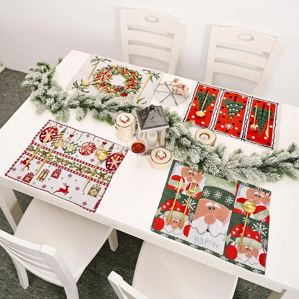 Christmas Placemat Xmas Dinner Tableware Pad Santa Claus ELK Pattern Cutlery Mat New Year Party Decor YFA2088