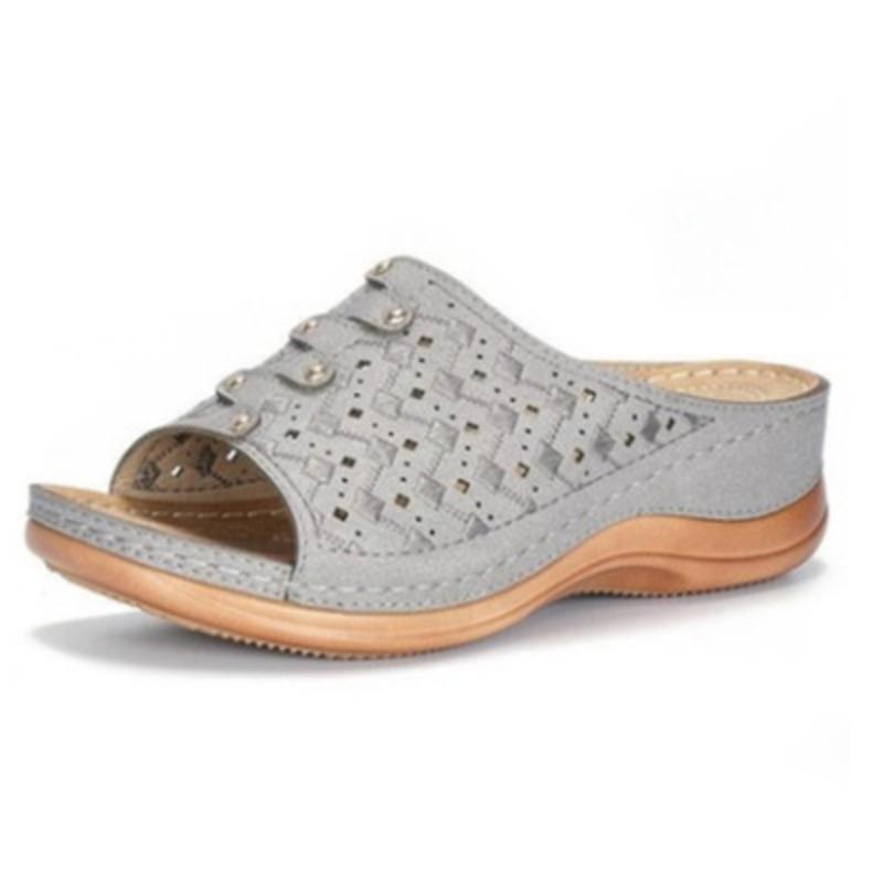 

Large size 20wish casual sandals women s new rhinestone wedge heel engraved women s slippers 43 серый