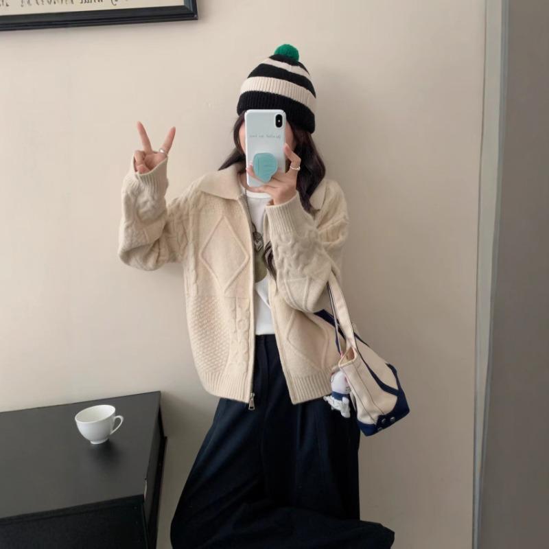 Vintage knitted cardigan women's clothing autumn and winter new loose lazy wind twist lapel zipper sweater jacket women