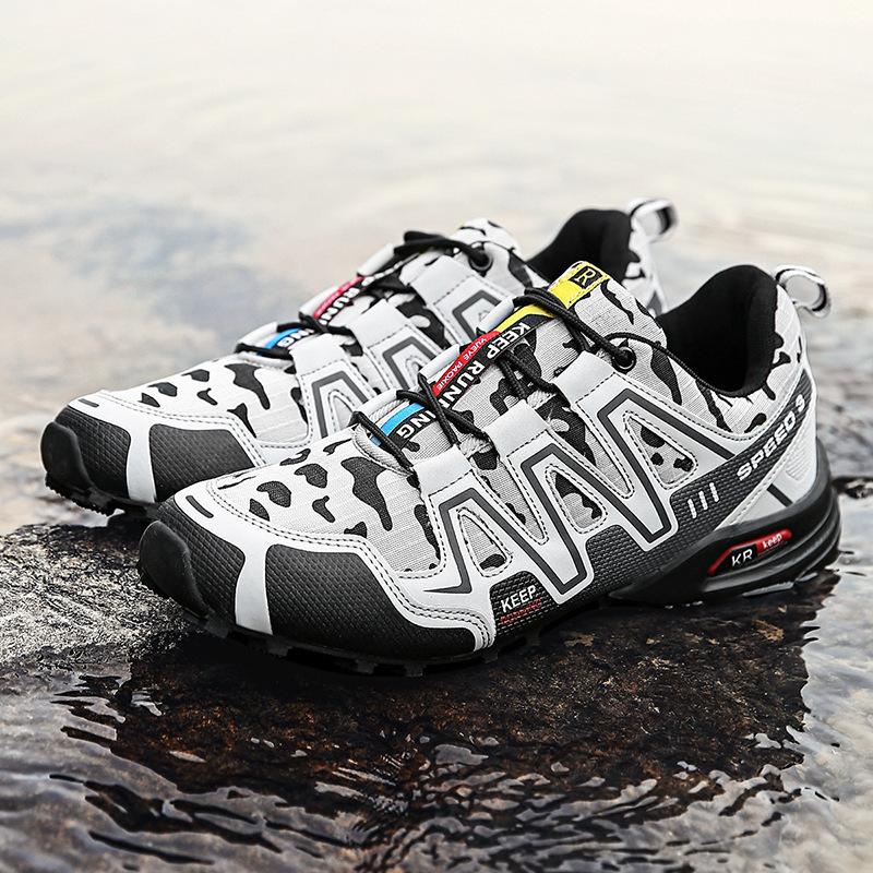 Camouflage shoes off-road running shoes outdoor leisure travel hiking shoes breathable large size hiking shoes