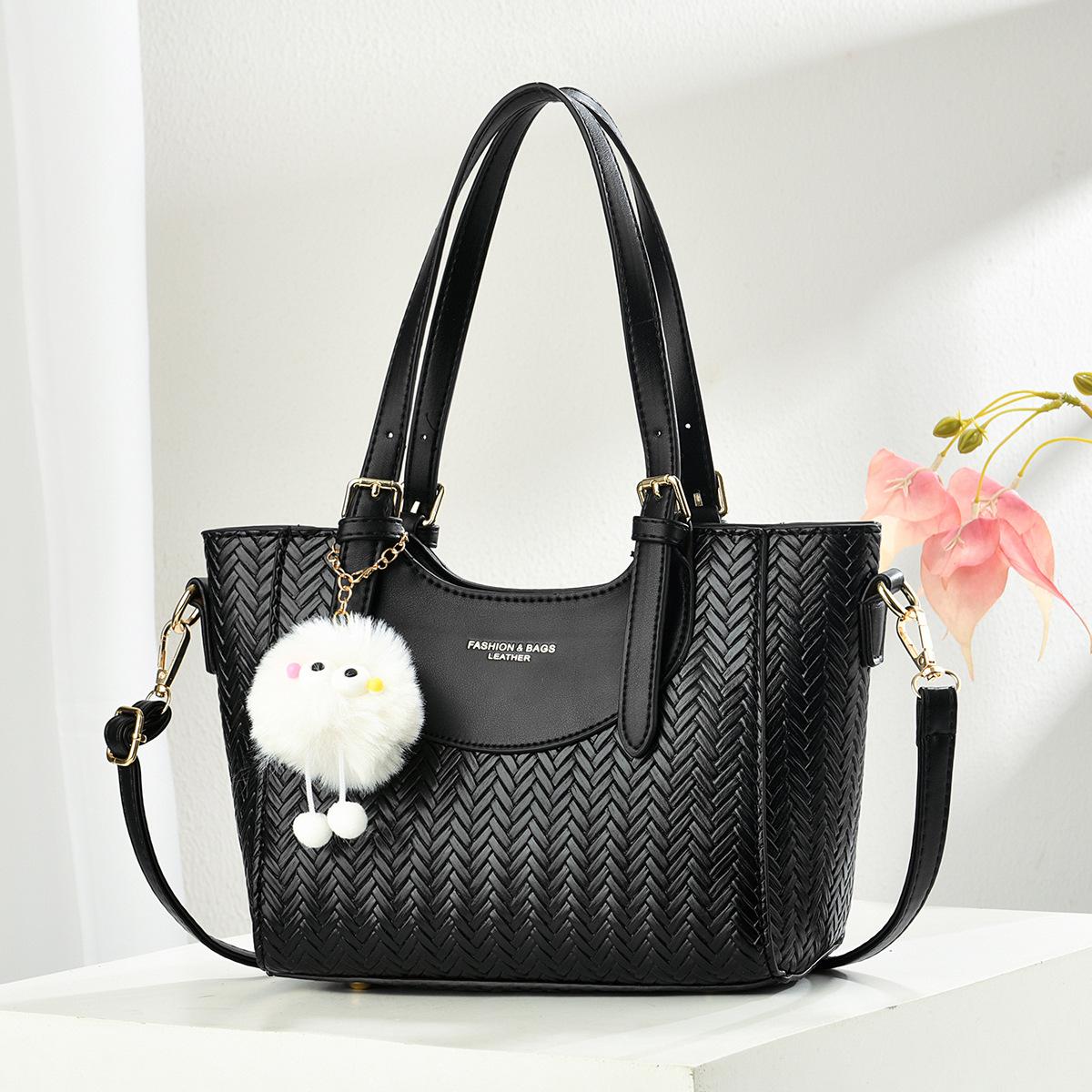 Woven simple big bag 2025 new autumn and winter fashion versatile single shoulder crossbody large capacity women s handbag