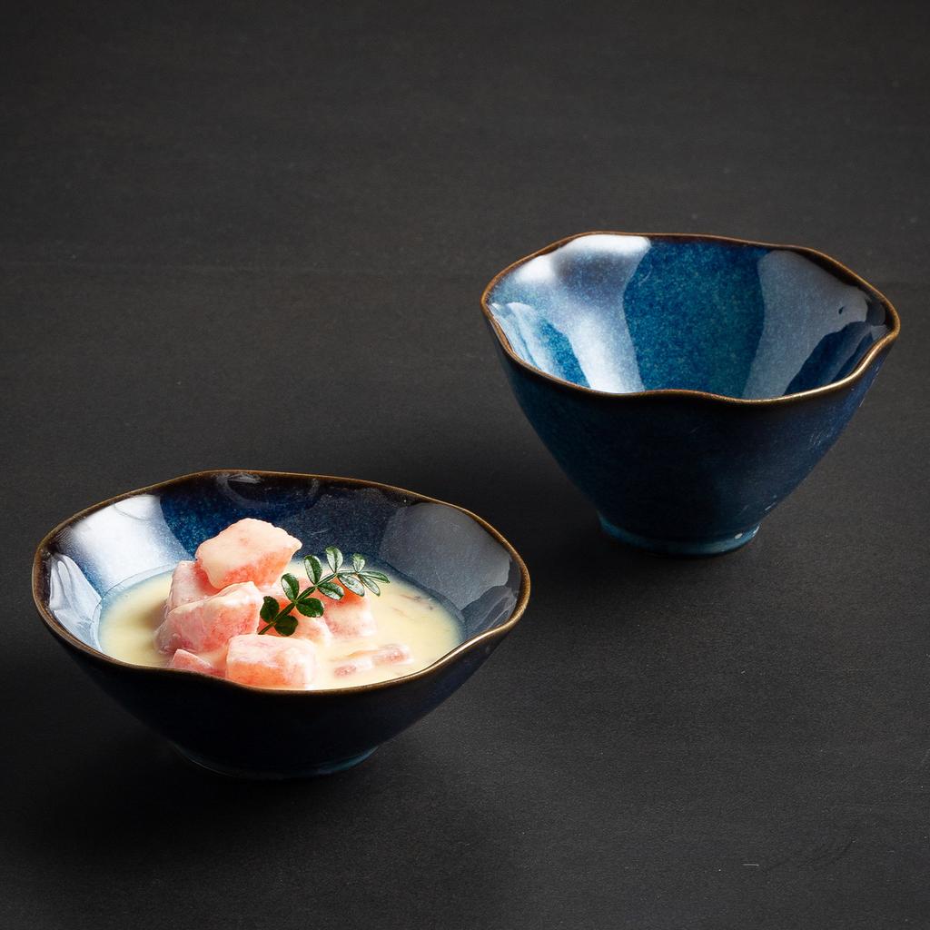 Japanese Petal Ceramic Bowl Sugar Water Bowl Restaurant Dessert Bowl Household Breakfast Bowl Specialty Snack Bowl Dipping Sauce Bowl