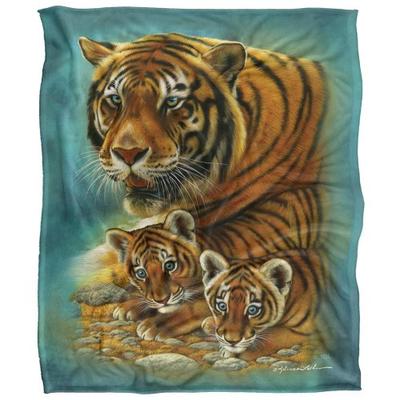 JQ Licensing Silky Tiger & Cubs Supersoft Blanket