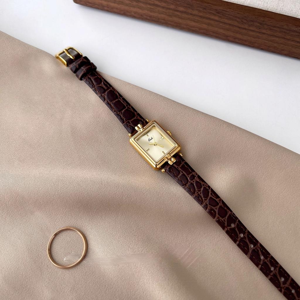 New Retro-Style Luxury Women'S Watch - A High-Value Watch For Students, Suitable For Women, High-Quality Women'S Watch