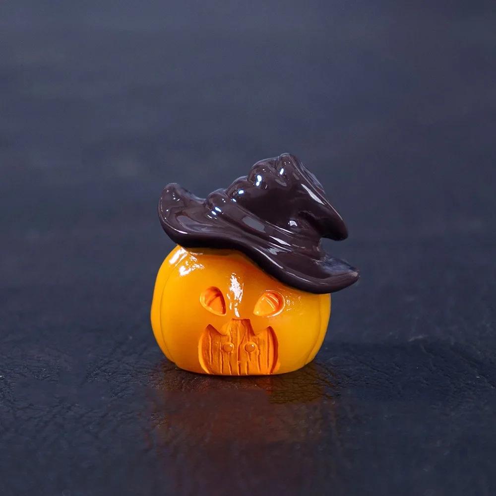 Multicolor Halloween Miniature Figurine Resin Micro Landscape Cartoon Scary Rabbit Statue Pumpkin Party Ornaments