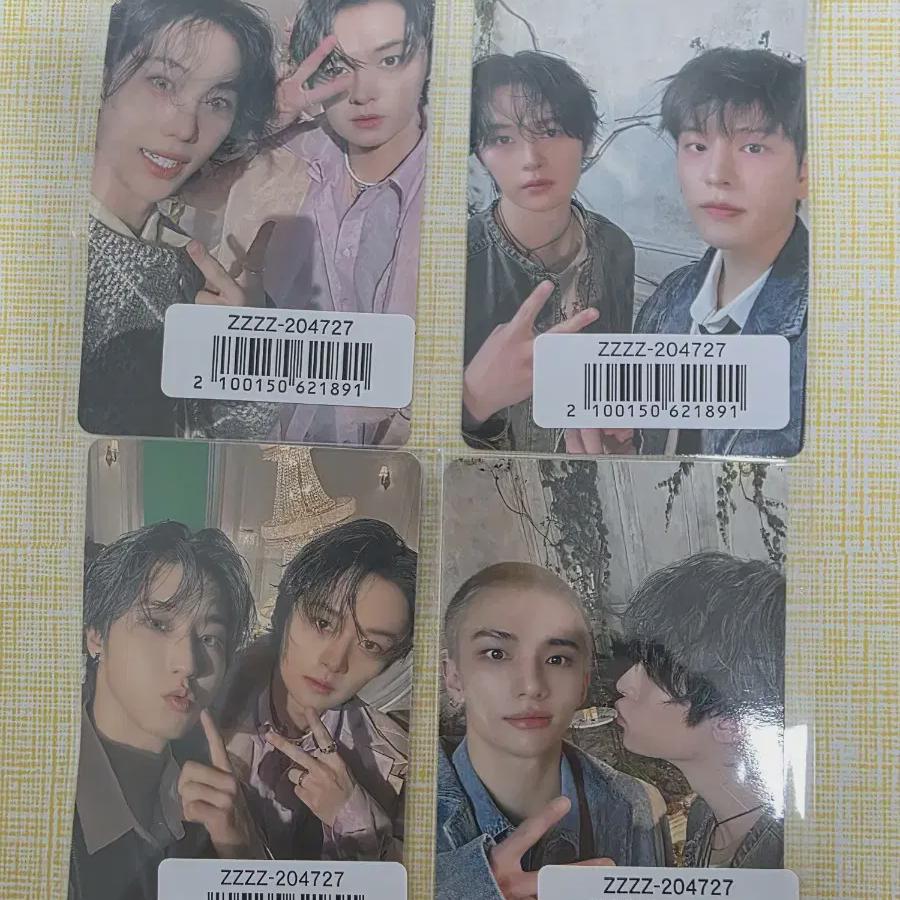 Straykids Leeknow Hollow Unit Cards, Batch Of 4
