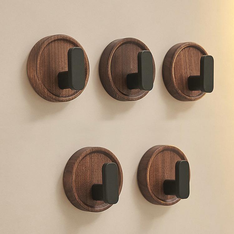 

5pcs Solid Wood Hook Door Rear Entrance Hook Adhesive Hook Walnut Wood Hook Non Perforated Clothes Hook Multifunctional Hook чорний
