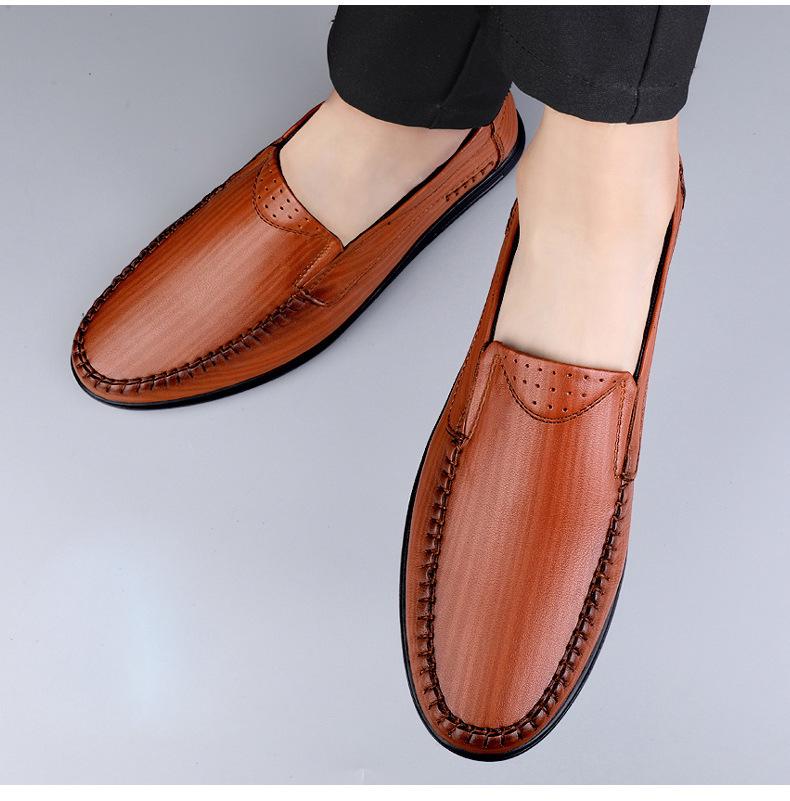 Men's Cross-Season Breathable Leather Casual Shoes - Perforated Cowhide for Middle-Aged Dads, Available in Large Sizes.