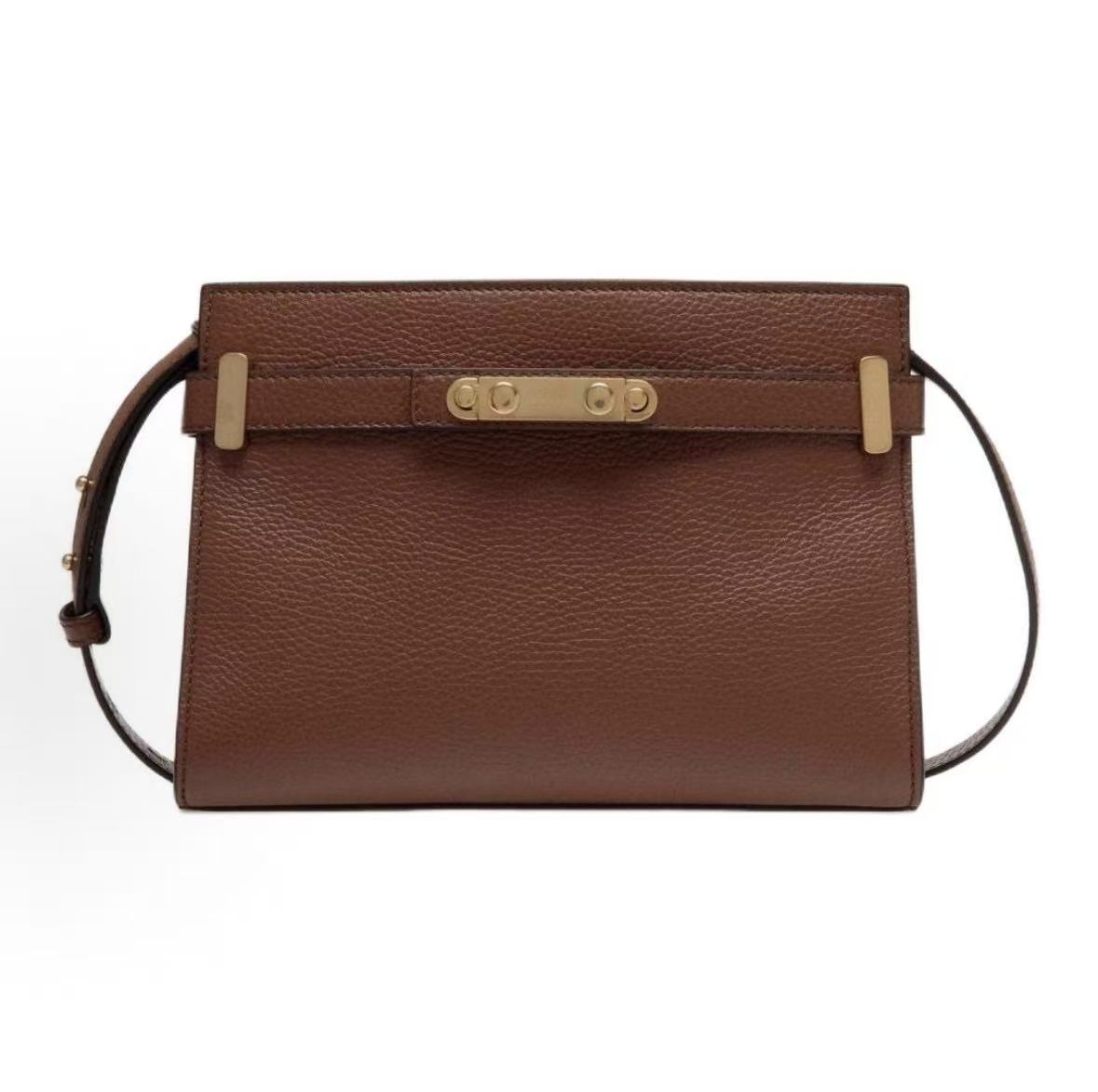 

Bally Carriage Gold Metal Accessories Detachable Shoulder Strap Pebbled Leather Crossbody Shoulder Bag Women Bags Brown 6306825 Basic Set (Bag+Dust Bag)