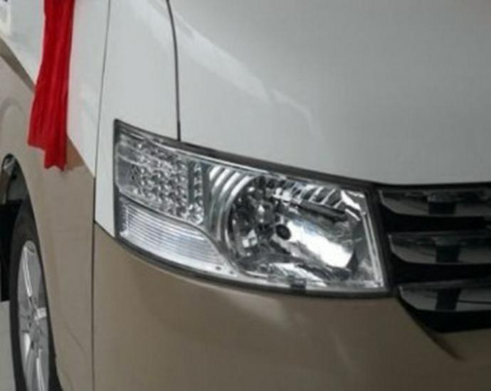 Compatible Headlight Lens Cover for Foton View G7/G9 – Transparent, Non-Yellowing