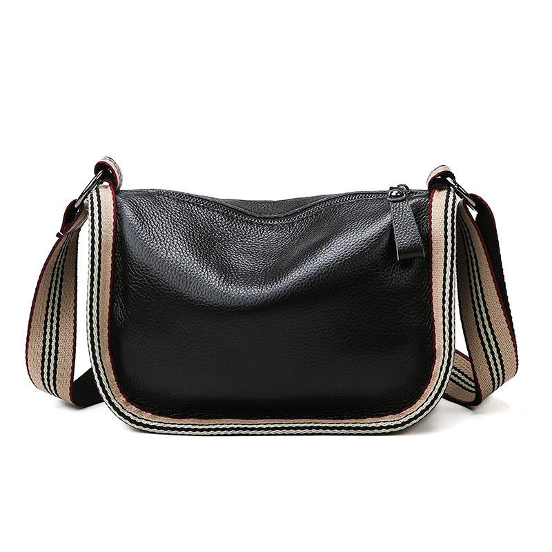 Medium bag women s new trendy first-layer cowhide shoulder messenger bag temperament mother bag чёрный