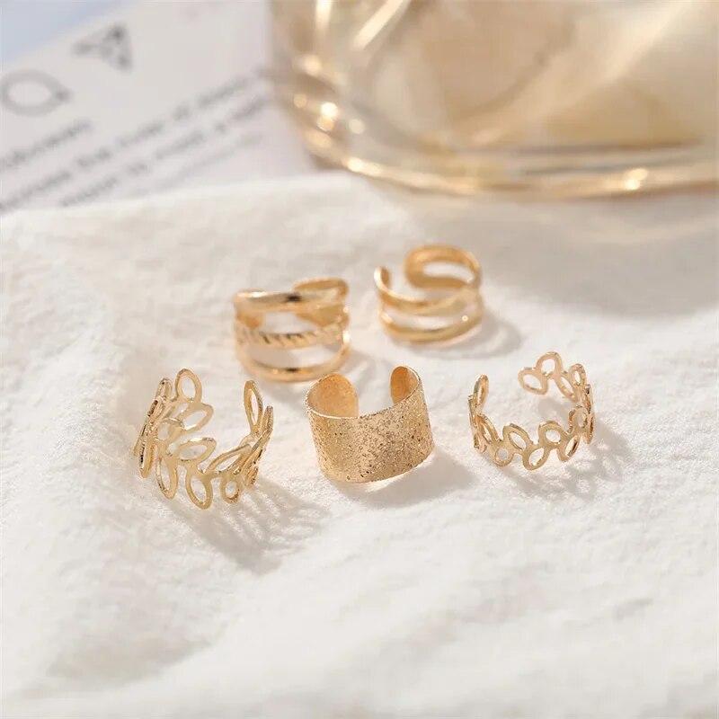 5pcs;Orecchini a clip con foglie color argento per donna Uomo Creativo semplice polsino per orecchio a C senza piercing Set di gioielli di tendenza regalo