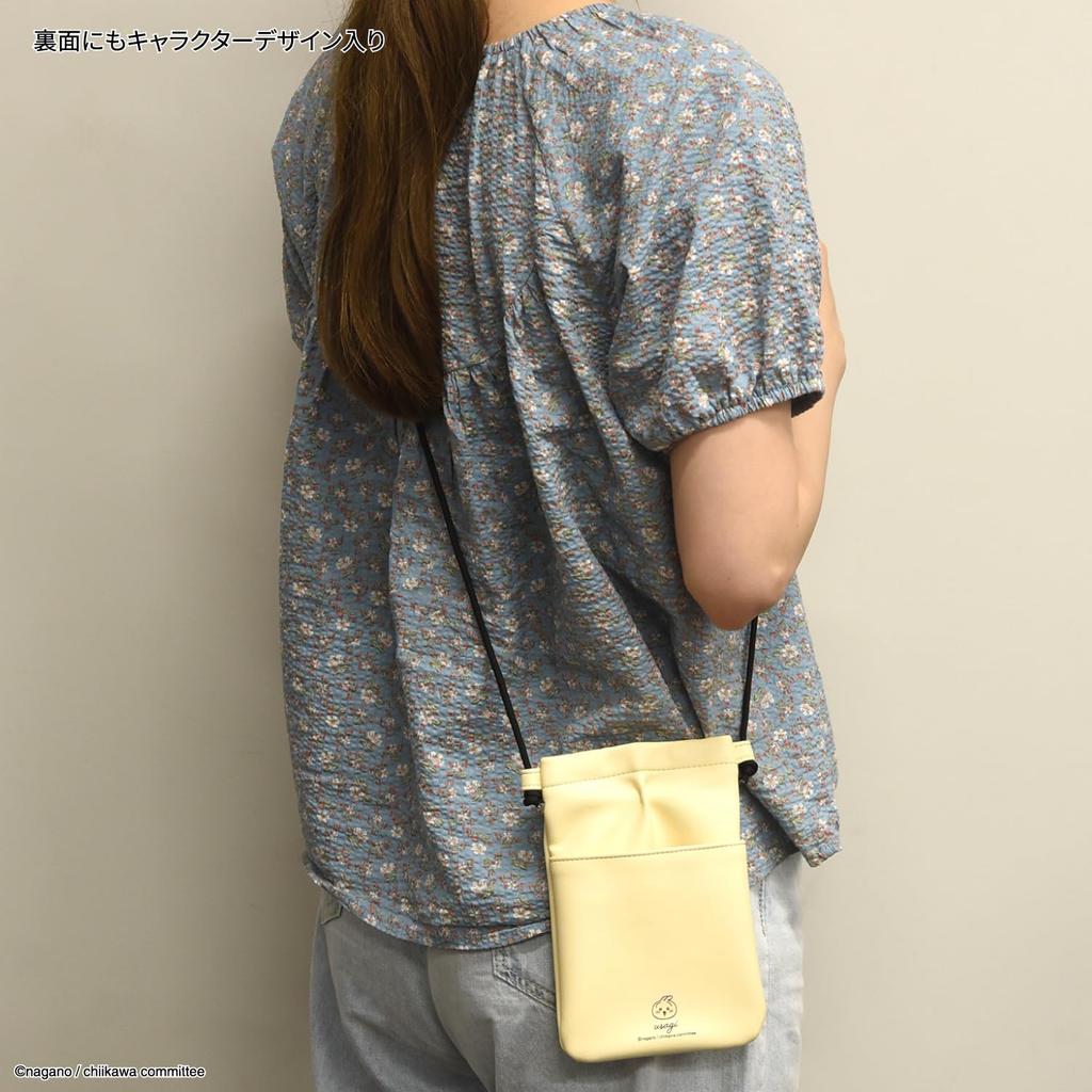 Gourmandies Chiikawa IIIIpocket Smartphone Pouch, Rabbit Design, CK-16C