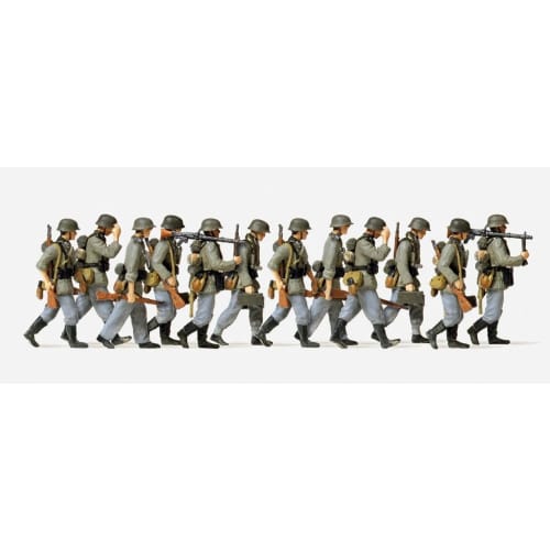Preiser 1/72 Scale Marching German Grenadiers and Machine Gunners 1939-45, 12-Piece Plastic Model Kit, GP72527 (Personnel)