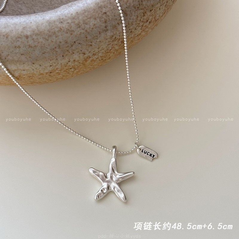 Folded starfish cold wind pendant necklace niche versatile high sense collarbone chain fashion temperament simple jewelry women