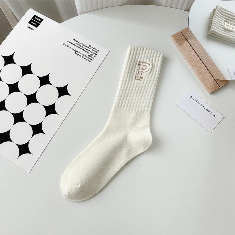 

Women s Mid-calf Socks, Trendy Thigh-high Socks, Long Outerwear Sports Socks for Autumn and Winter 1 pair молоко, білий колір