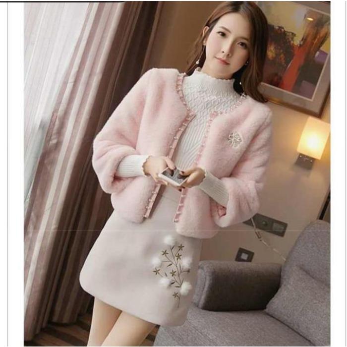 Winter Autumn Faux Fur Coat with Beaded Embroidery Slim Fit O- Neck Korean Style Fashion