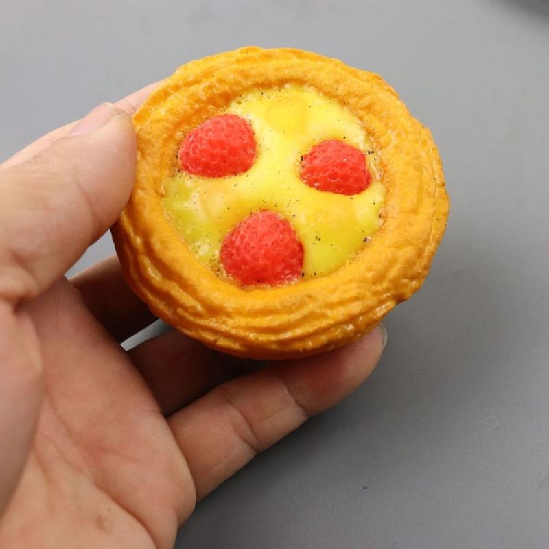 Set of 6 Realistic Simulated Eggs Tarts Model Fake Food Shaped Kitchen Toy Photography Props Wedding Party Decoration