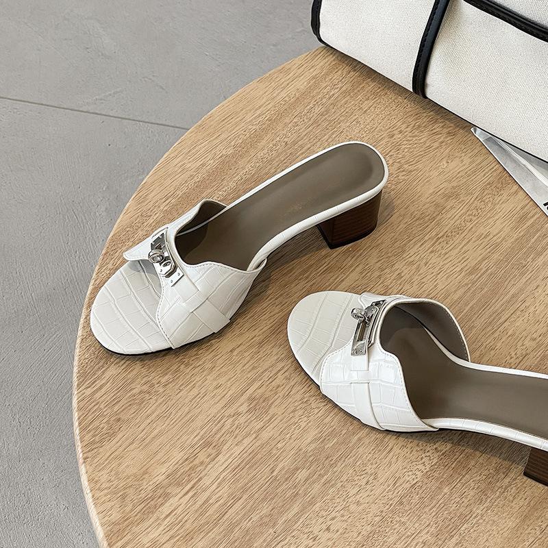 [Second Hair] Guse Korean Thick Heel High Heel Sandals Women Crocodile Pattern Metal Buckle One Pedal Cool Slippers Women