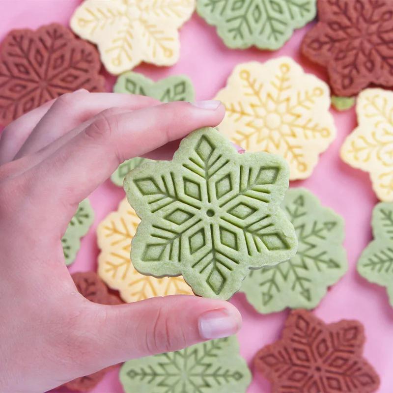9Pcs Snowflake Shape Biscuit Mold Christmas Cookie Cutter Molds Embossers Icing Cookie Pastry Mould Household Baking Tools