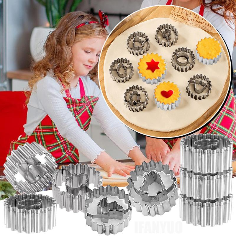 Metal Pastry Cookie Cutter Set Mini Christmas Sandwich Biscuit Baking Molds Xmas Tree Snowflake Gingerbread Shape Cakes Decor