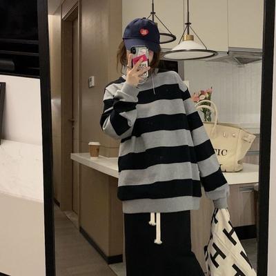 Striped Long-sleeved Sweatshirt for Women In Autumn Hong Kong Style Retro Design Small Style Slim Loose Korean Style Pullover Top Trendy