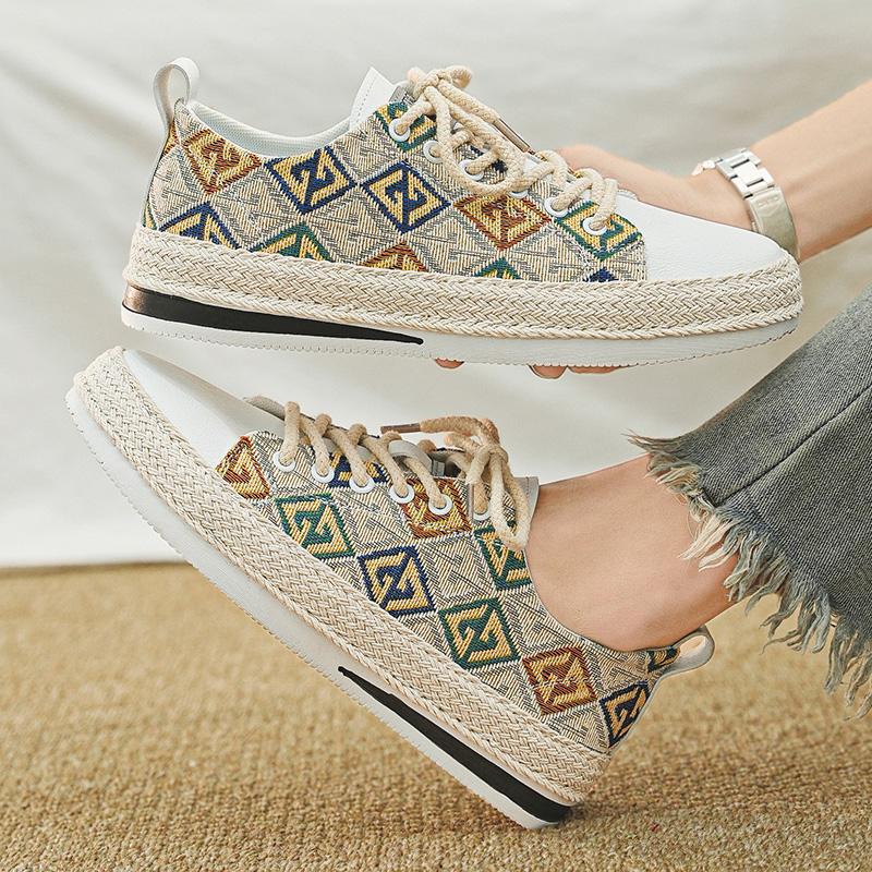 Linen canvas shoes men Korean casual shoes men's slip-on lazy shoes Fashion linen shoes breathable board shoes