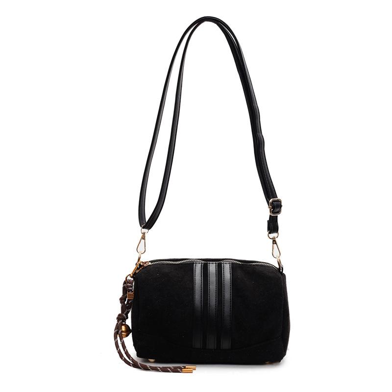 High Sense Women's Spring New Shoulder Bag Casual Fashion Messenger Mobile Phone Bag Retro Versatile Women's Armpit Bag