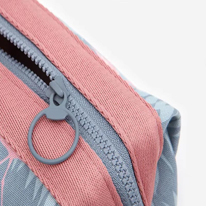 Multi Functional Travel Makeup Bag Wash and Makeup Storage Bag Large Capacity Makeup Storage Bag