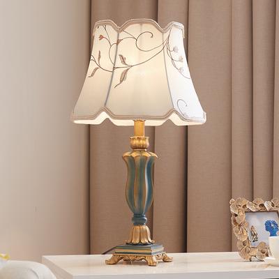 European Table Lamp Luxury Retro American Classical Luxury Romantic Bedroom Bedside Lamp