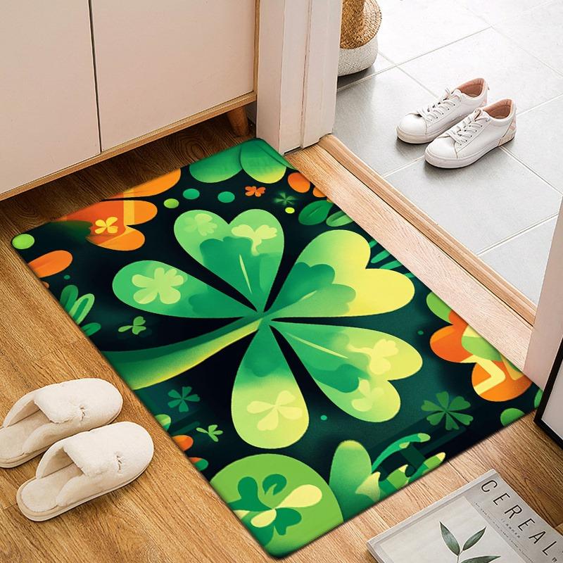 Open, four-leaf clover pattern soft, warm and non-slip floor mat
