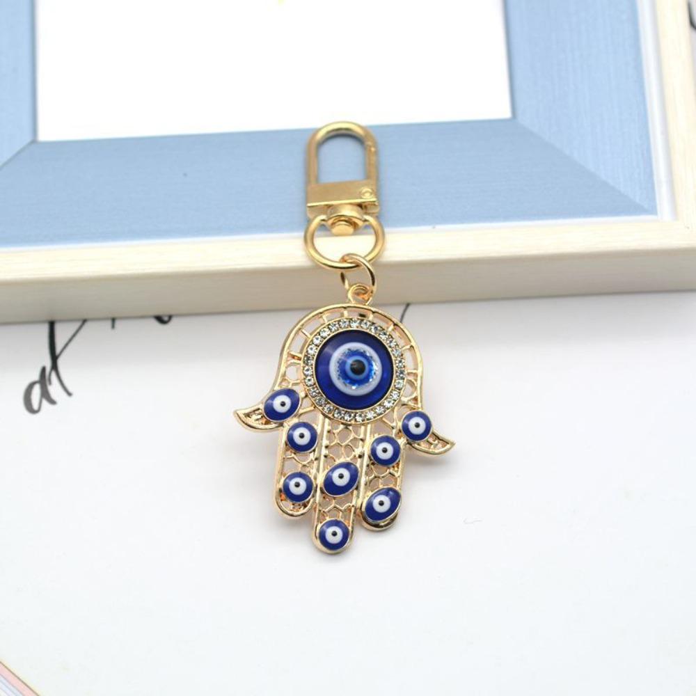 Fashion Retro Fatima's Hand Turkish Devil's Eye Pendant Key Chains for Women Men Friends Halloween Amulet Jewelry Accessory Gift
