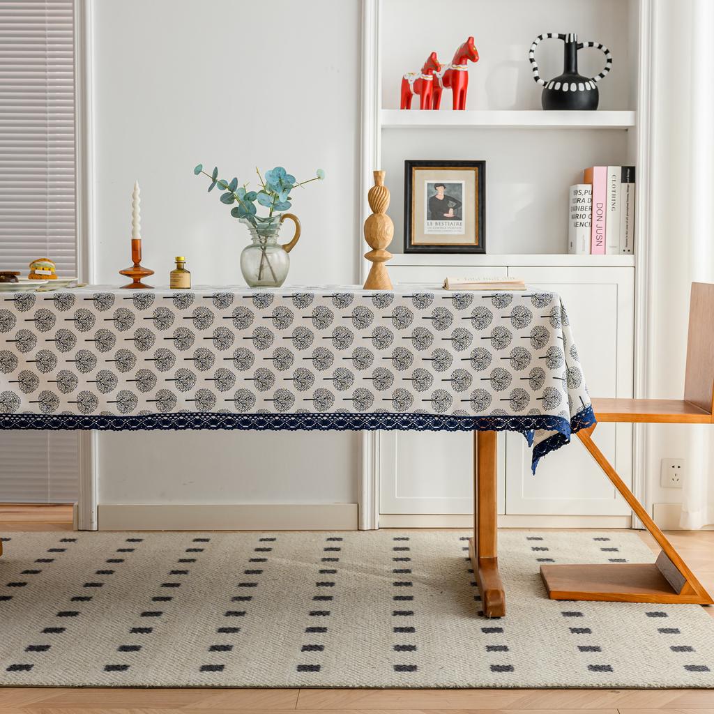 Christmas Day Old Man Table Cloth Small Plaid Snowflake Print Cotton And Linen Cover Fabric Hairball Outer Tablecloth