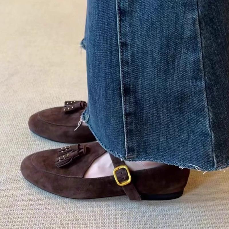 Fashion Tassel T Strap Design Retro Mary Jane Shoes Comfort Round Toe Buckle Flats Shoes for Ladies Lightweight Walking Loafers