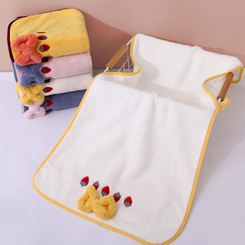 Soft High-Density Coral Fleece Towel - Absorbent, Thick Face & Hair Drying with Fresh 3D Floral Design