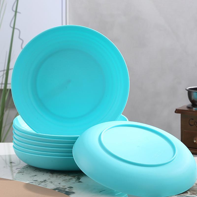 Durable Picnic Tableware Plates Set of 4 Reusable Plastic for Camping Outdoor Beach Barbecue Party