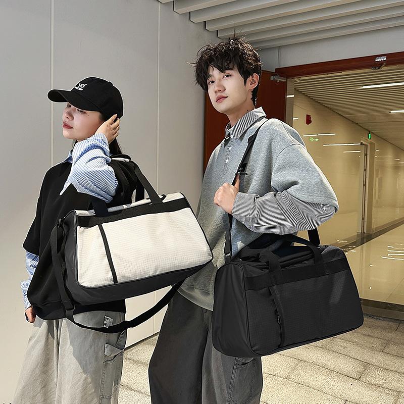 New yoga fitness bag, outer travel storage duffel bag, large capacity business trip boarding aircraft shoulder bag
