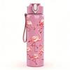 1 Stück Flamingo-Gruppe Herzform 750ml Farbe Kunststoff Sport-Wasserflasche Auslaufsicher Klappdeckel mit Strohhalm Geeignet für Sport, Büro, Heimgebrauch