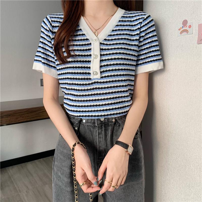 Fashion Summer Temperament Versatile Striped V-neck Pearl Buttons Short Paragraph Short-sleeved Knit Shirt Tops Female Casual Slim Fit Pullovers Tees