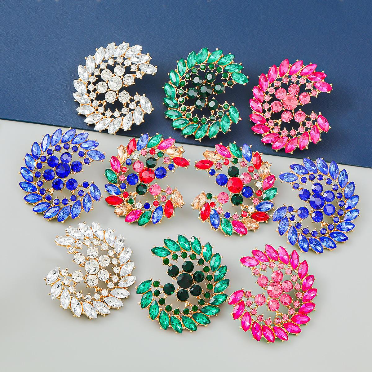 

2023 новые модные трендовые круглые серьги из сплава с бриллиантами, акриловые геометрические серьги с цветком, женские серьги-гвоздики с европейским цирконом белый