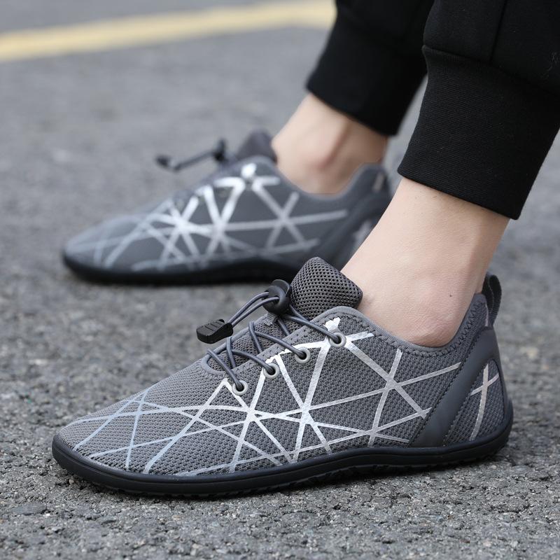 New Outdoor Canyoning Shoes Couples Yoga Fitness Shoes Beach Swimming Wading Shoes Hiking Mountaineering Five-Toe Shoes