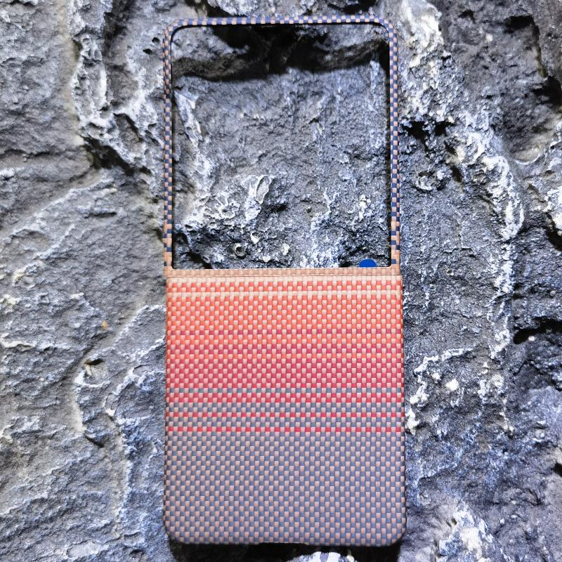 Magsafe Magnetic Magnets Carbon Fiber Aramid Phone Case for Samsung Galaxy Z Flip7 Wireless Charging Shockproof Protect Cover