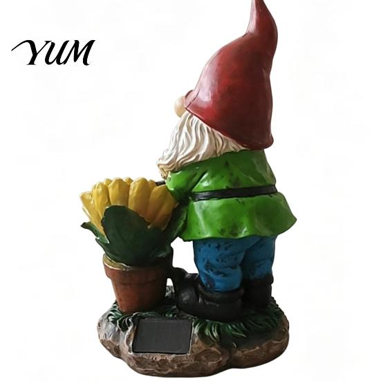 Realistic Resin Gnome Sculptures Solar Sunflower Garden Statue with LED Lights, Waterproof Figurine Gifts for Lovers Outdoor Patio Yard Lawn Decor And