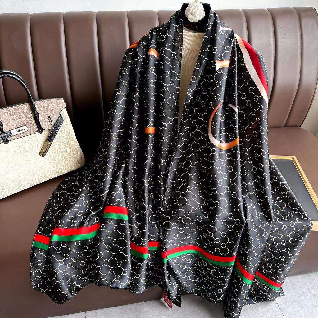 Cashew Fashion Scarf Simulation Silk Colour Blocking Temperament Beach Towel Female Silk Scarf Air Conditioning Shawl Outwear Scarf