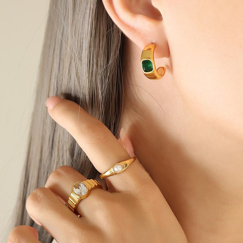 C-shaped Green Zirconia Earrings in 18K Gold-Plated Titanium Steel - European & American Style Fashion Accessory