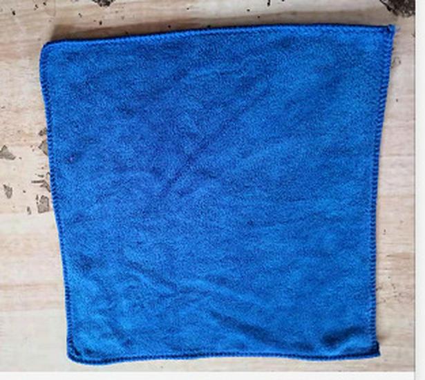 Microfiber Car Wash Towel, 30x30cm, Blue Edged Drying & Waxing Cloth.