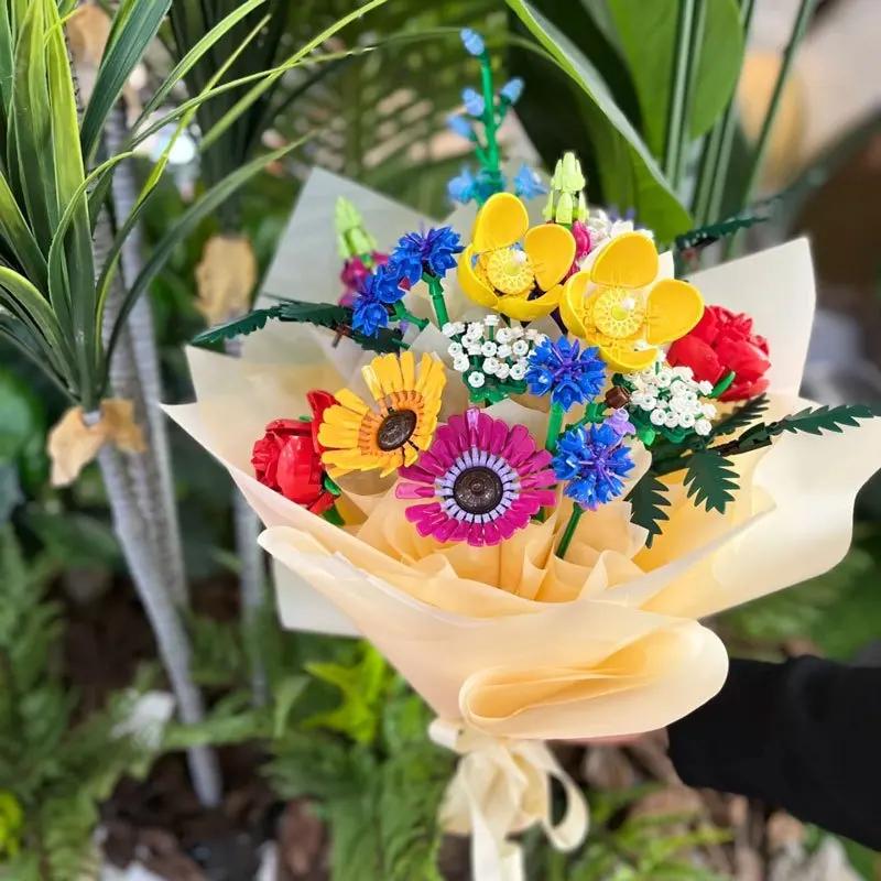 Romantic Wildflower Bouquet Flower Building Set Home Decoration Building Block Toys